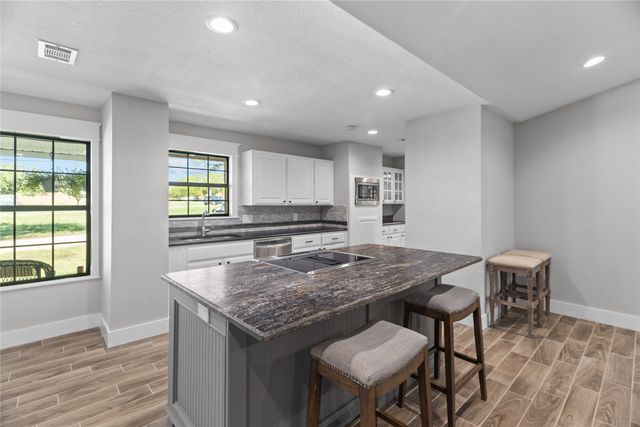 412 N Pearson Street, Godley, TX 76044