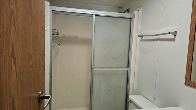 225 SKYLINE DRIVE, Lady Lake, FL 32159