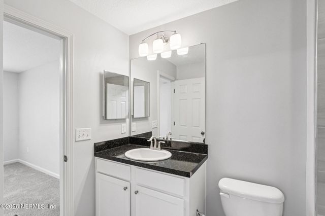 8550 ARGYLE BUSINESS Loop 1507, Jacksonville, FL 32244