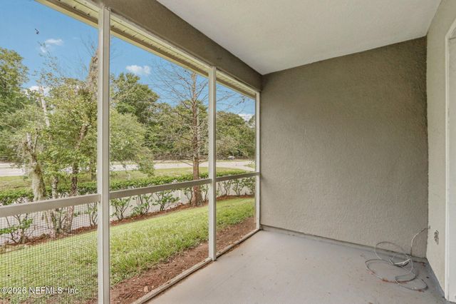 8550 ARGYLE BUSINESS Loop 1507, Jacksonville, FL 32244