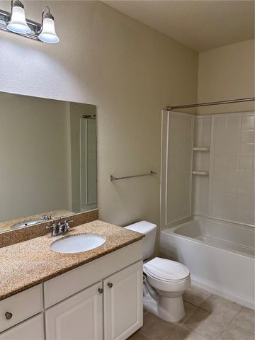 143 SOUTHERN PECAN CIRCLE 207, Winter Garden, FL 34787