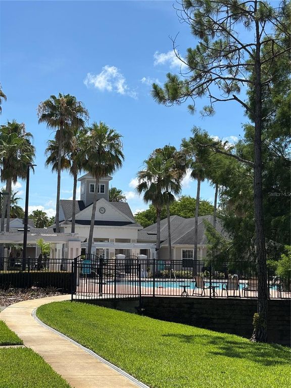 143 SOUTHERN PECAN CIRCLE 207, Winter Garden, FL 34787