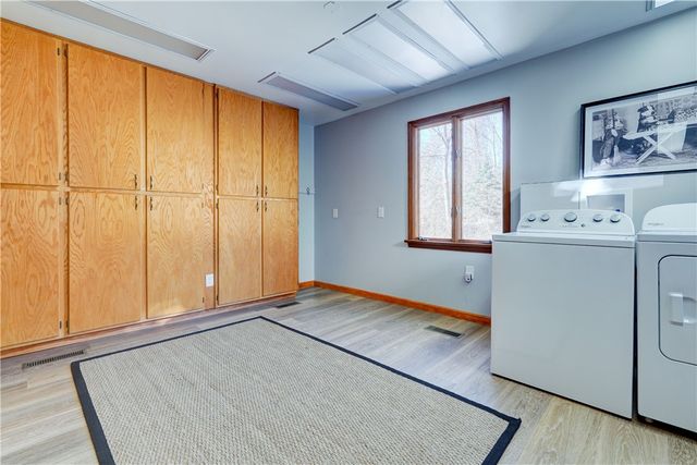 120 Lantern Lane, Brighton, NY 14623