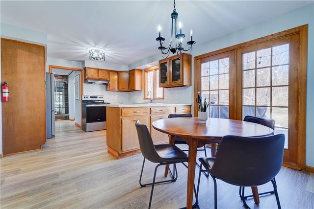 120 Lantern Lane, Brighton, NY 14623