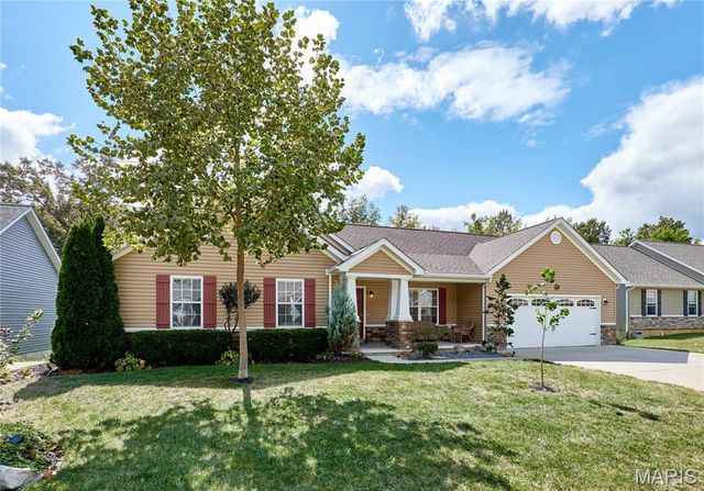 548 Long Train Drive, Troy, MO 63379