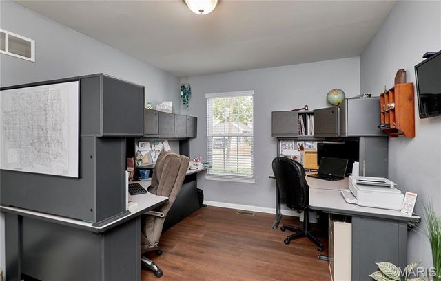 548 Long Train Drive, Troy, MO 63379