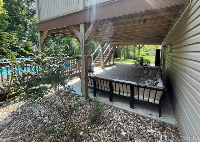 548 Long Train Drive, Troy, MO 63379