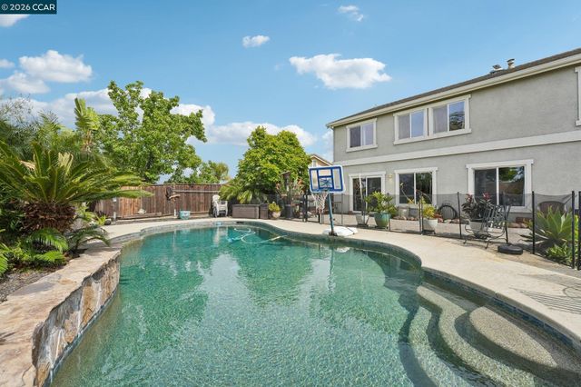 4579 Menona Dr, Antioch, CA 94531