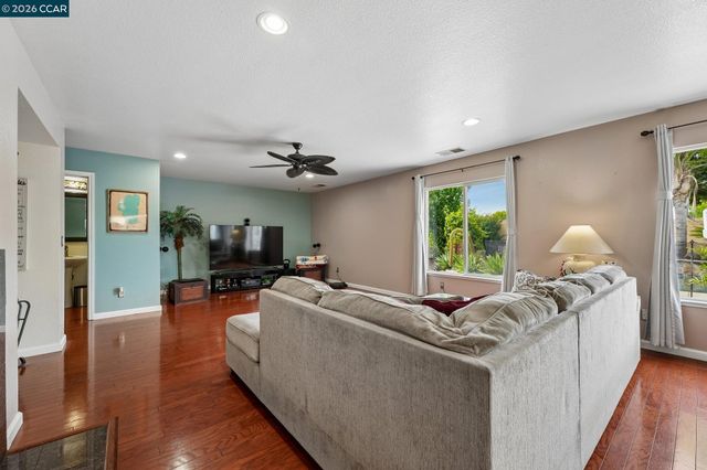 4579 Menona Dr, Antioch, CA 94531