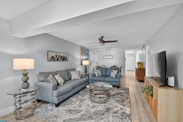 2411 Papaya Drive 103, Delray Beach, FL 33445