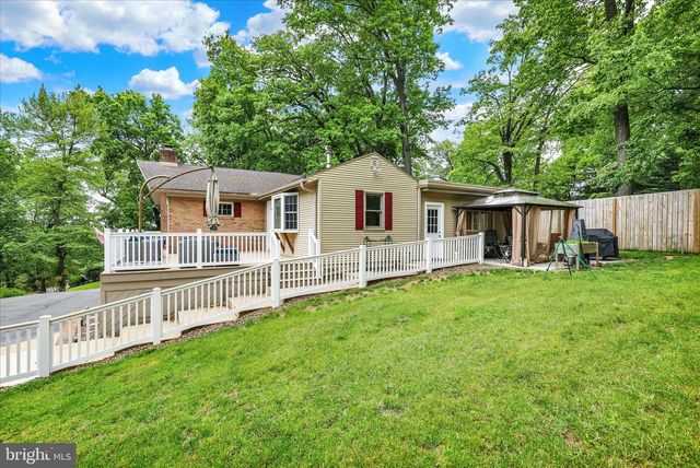 3701 HILL CHURCH RD, Lebanon, PA 17046