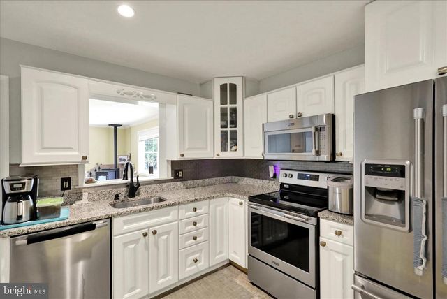 3701 HILL CHURCH RD, Lebanon, PA 17046