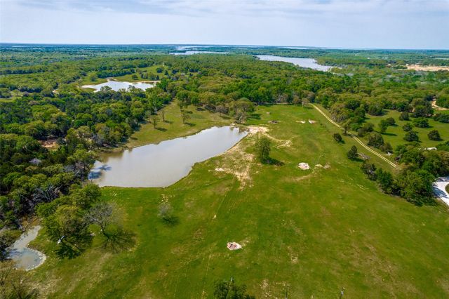 2826 County Road 215, Collinsville, TX 76233