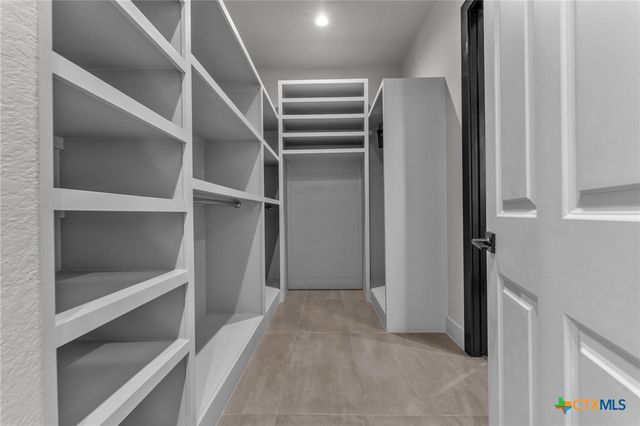 1347 Bordeaux Lane, New Braunfels, TX 78132