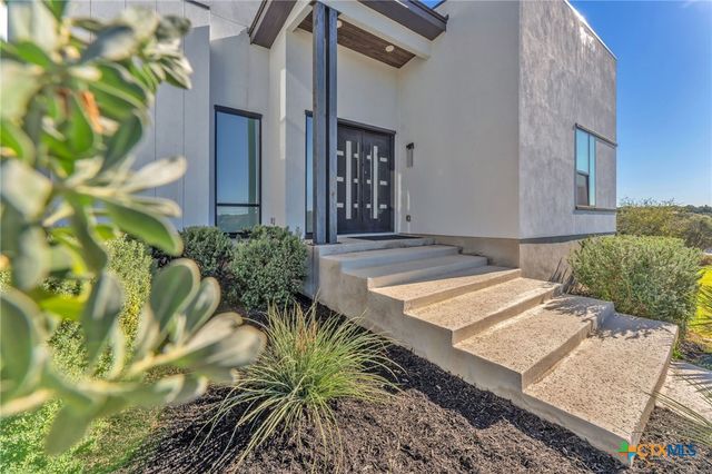 1347 Bordeaux Lane, New Braunfels, TX 78132