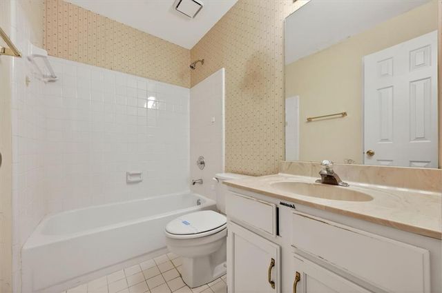 9030 Club River Drive, Roswell, GA 30076