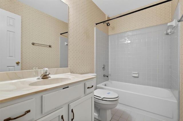 9030 Club River Drive, Roswell, GA 30076