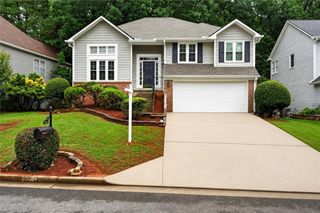 9030 Club River Drive, Roswell, GA 30076