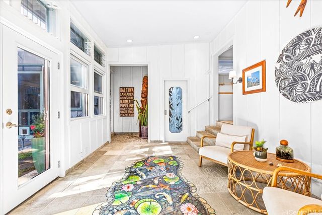 465 Kawailoa Road C, Kailua, HI 96734