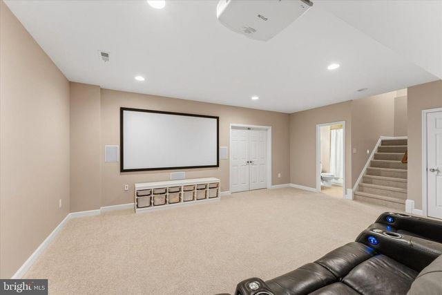 5918 14TH ST N, Arlington, VA 22205