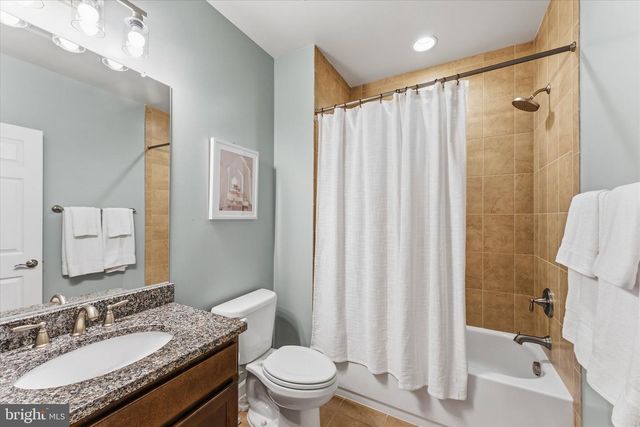 5918 14TH ST N, Arlington, VA 22205
