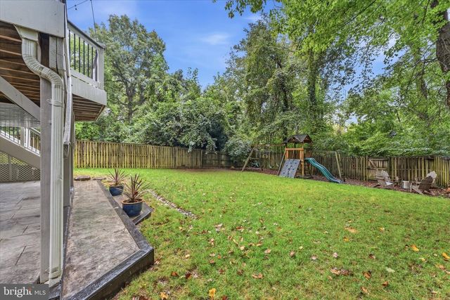 5918 14TH ST N, Arlington, VA 22205