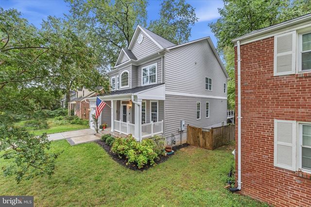 5918 14TH ST N, Arlington, VA 22205