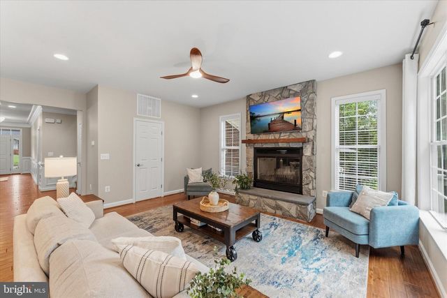 5918 14TH ST N, Arlington, VA 22205