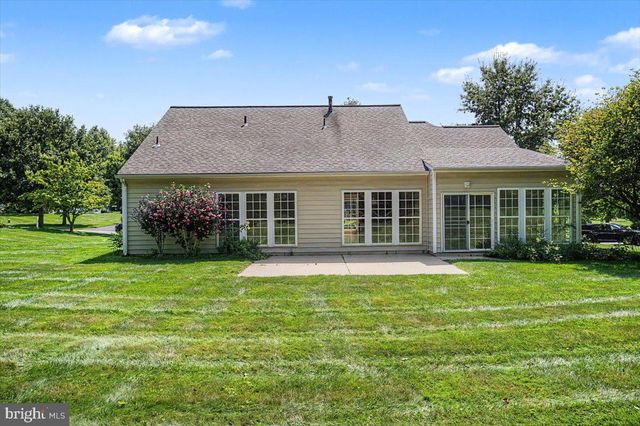 105 DYLAN CIR, Avondale, PA 19311