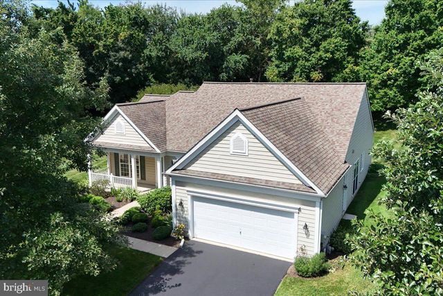 105 DYLAN CIR, Avondale, PA 19311