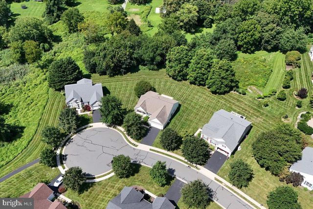 105 DYLAN CIR, Avondale, PA 19311