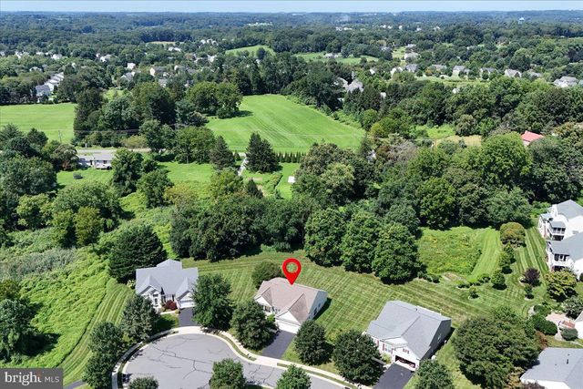 105 DYLAN CIR, Avondale, PA 19311