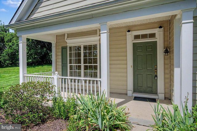 105 DYLAN CIR, Avondale, PA 19311