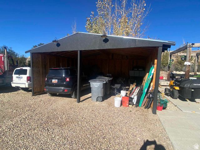 8021 S 19000 W, Duchesne, UT 84021