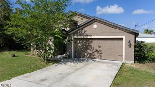 722 Arundel CIR, Fort Myers, FL 33913