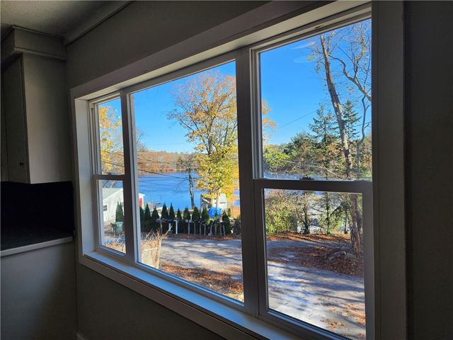 53 Knotty Oak Shores, Coventry, RI 02816