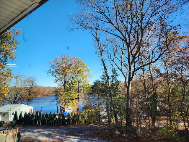 53 Knotty Oak Shores, Coventry, RI 02816