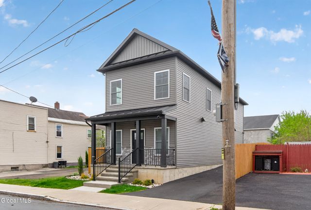 20 Monroe Street, Schenectady, NY 12305
