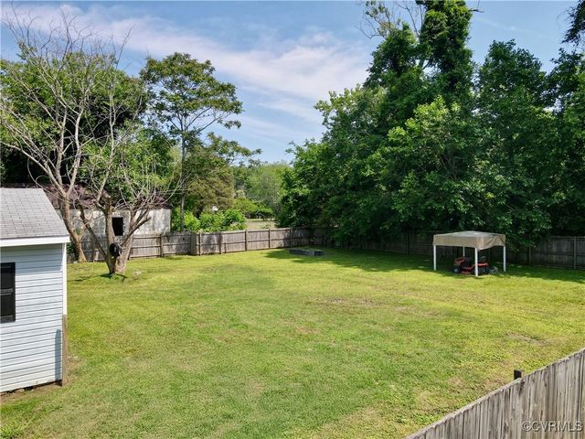 56 Mancha Ave, Claremont, VA 23899