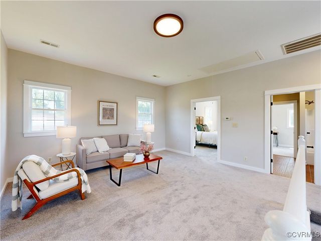 56 Mancha Ave, Claremont, VA 23899