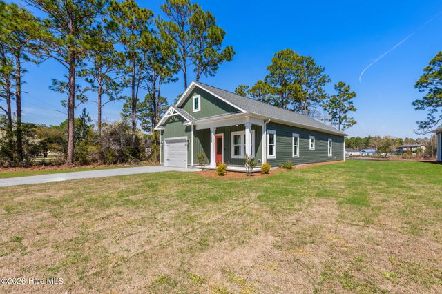 2309 Frink Lake Drive, Southport, NC 28461