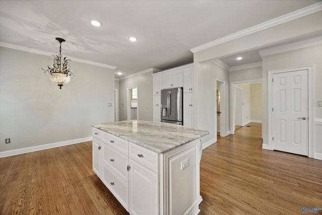 14 Bradbury Place, Huntsville, AL 35801