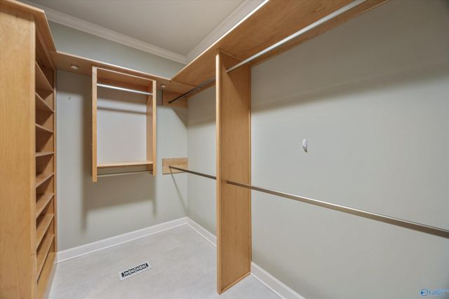 14 Bradbury Place, Huntsville, AL 35801