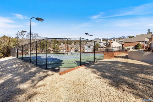 14 Bradbury Place, Huntsville, AL 35801