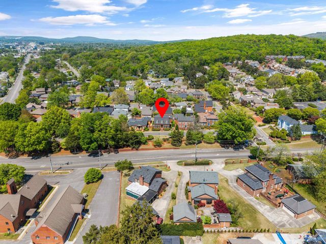 14 Bradbury Place, Huntsville, AL 35801