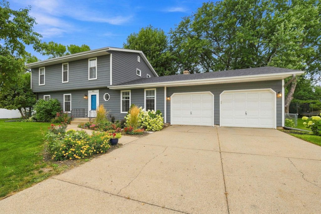 9672 Washburn Avenue S, Bloomington, MN 55431 — exterior