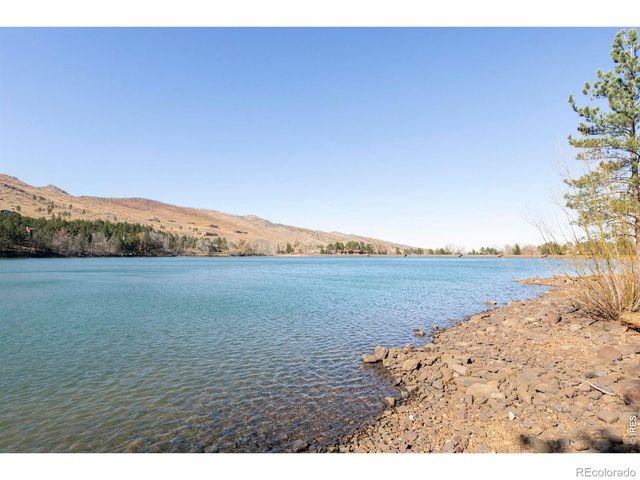 2939 S Lakeridge Trail, Boulder, CO 80302