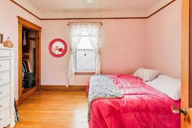 1331 Wesley Avenue, Berwyn, IL 60402