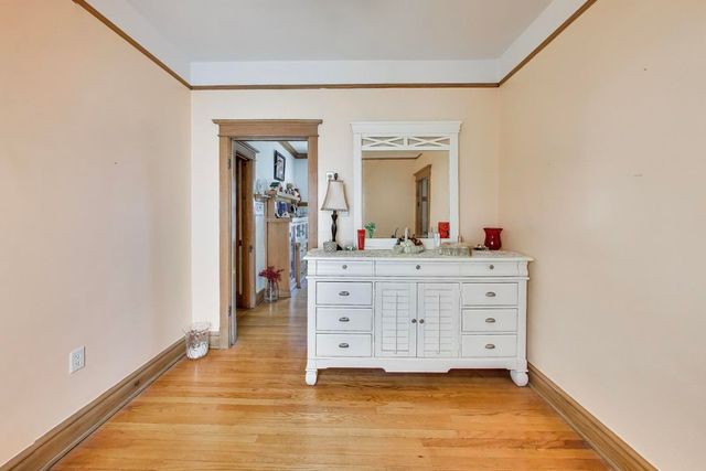 1331 Wesley Avenue, Berwyn, IL 60402
