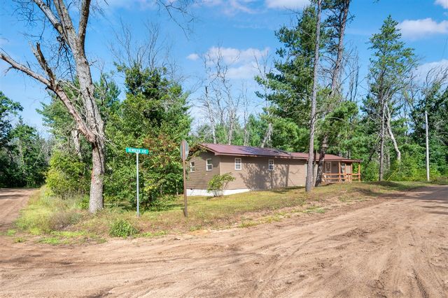 8739 S Newbern Ave, Baldwin, MI 49304